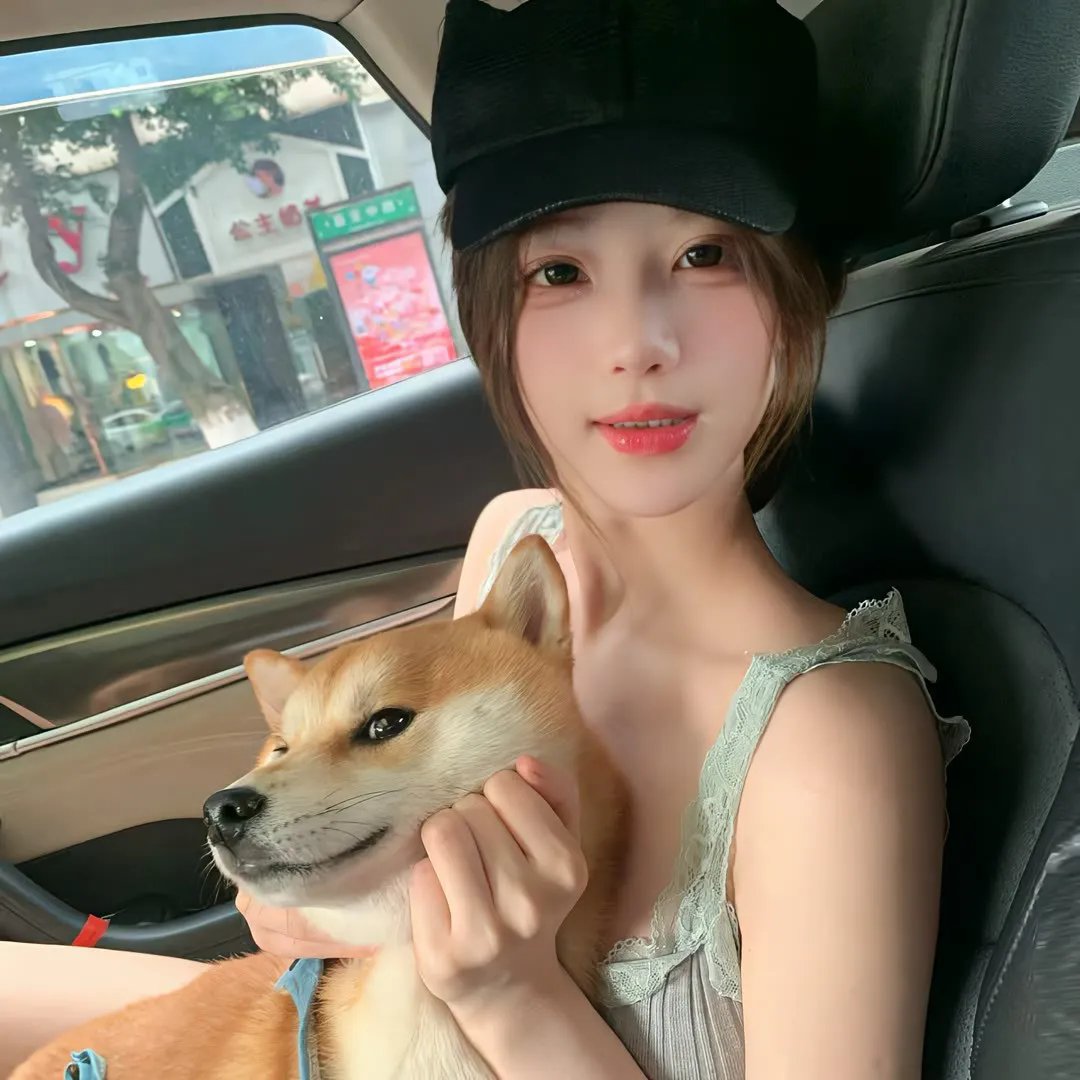 赤裸的公务员